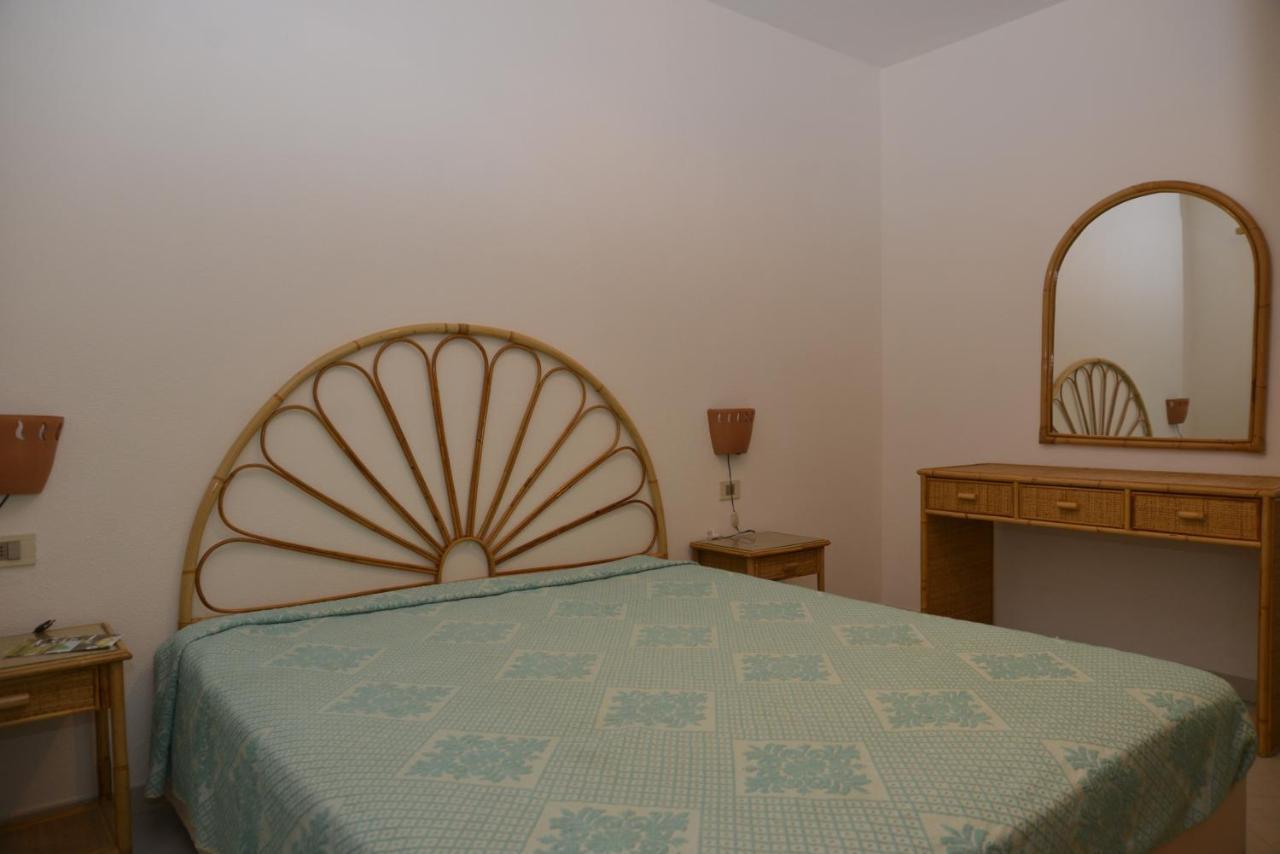 Residence Della Torre Isola Rossa Dış mekan fotoğraf